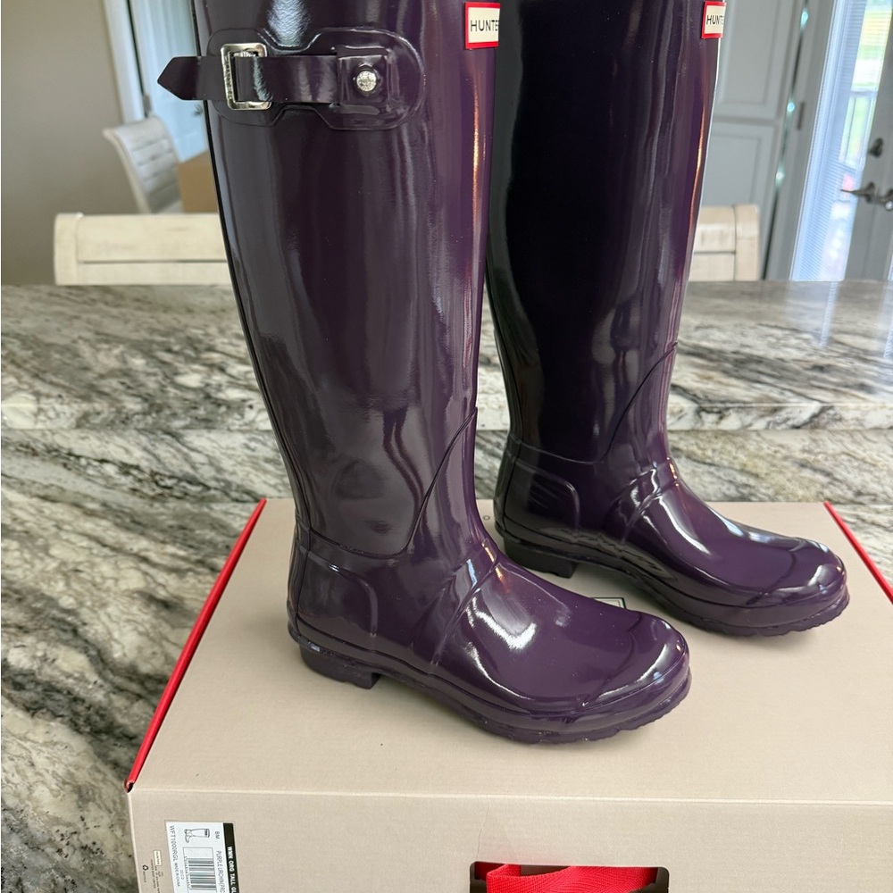 Hunter Tall Glossy Purple Urchin Boots - Picture 4 of 8